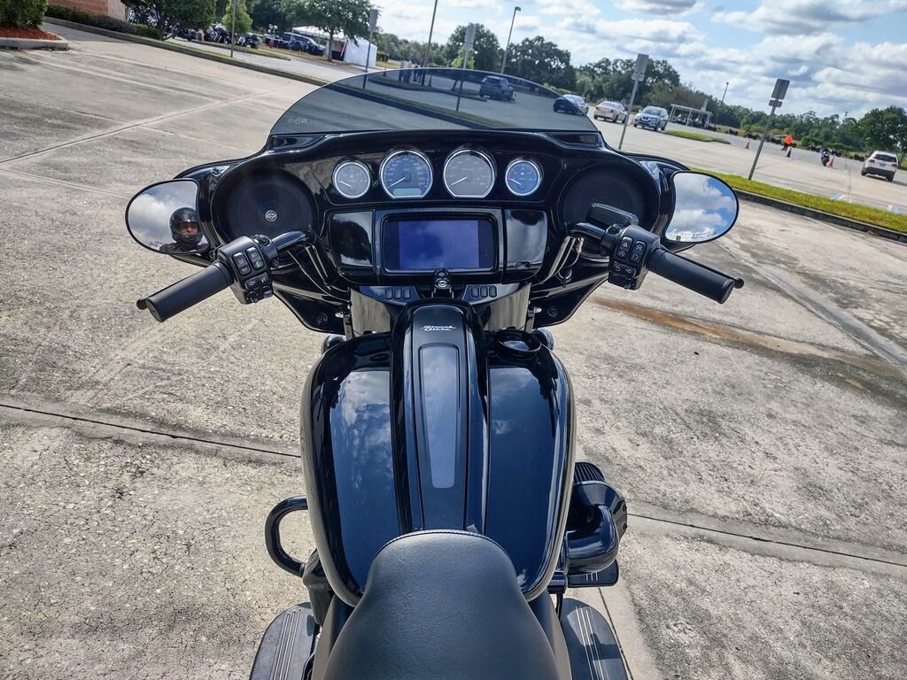 Street Glide ST - Photo 5