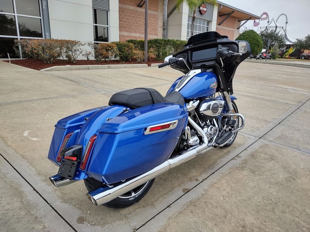 Street Glide - Photo 4