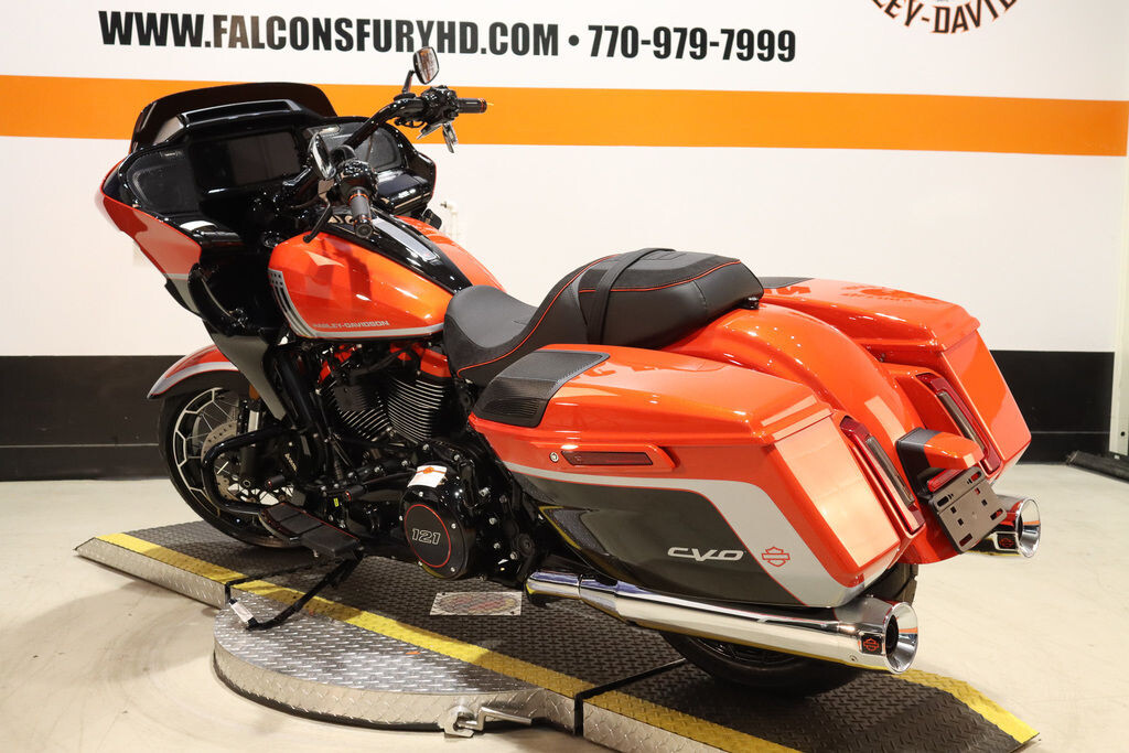 FLTRXSE 2024 CVO Road Glide - Photo 10
