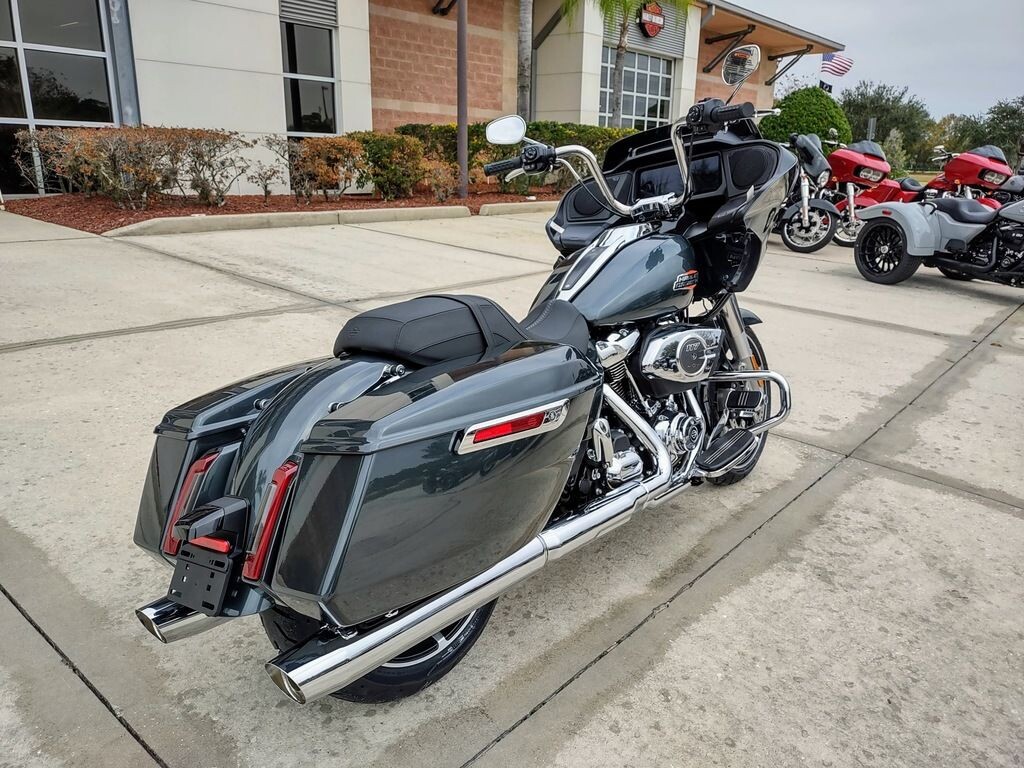 Road Glide - Photo 4