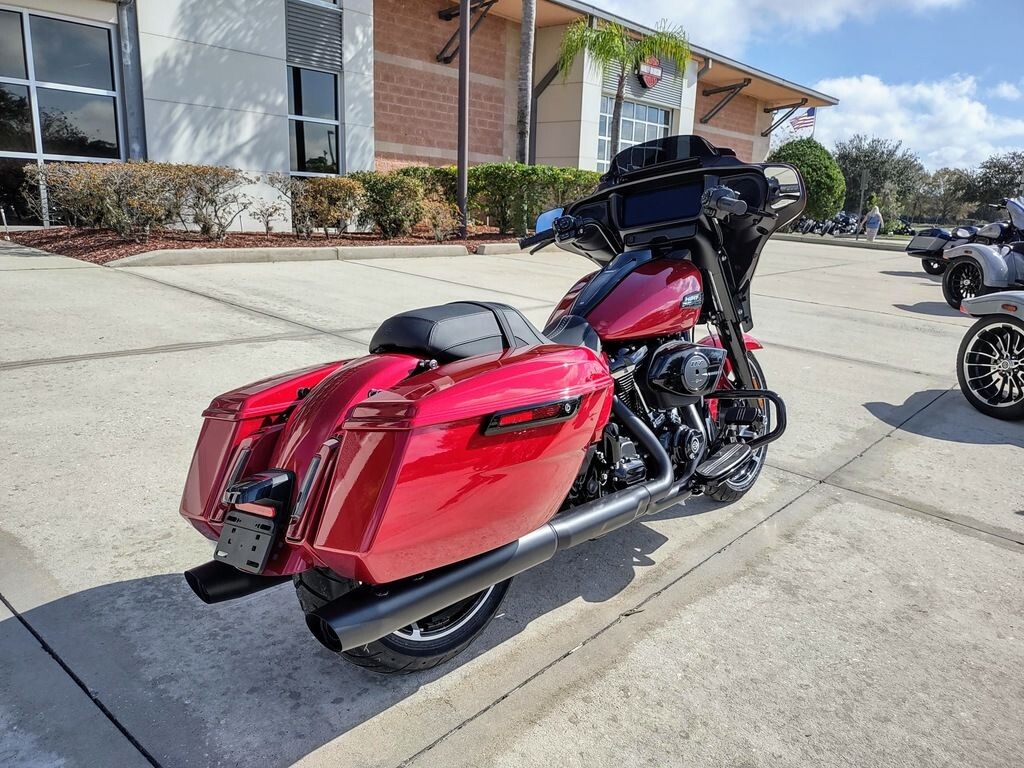 Street Glide - Photo 4