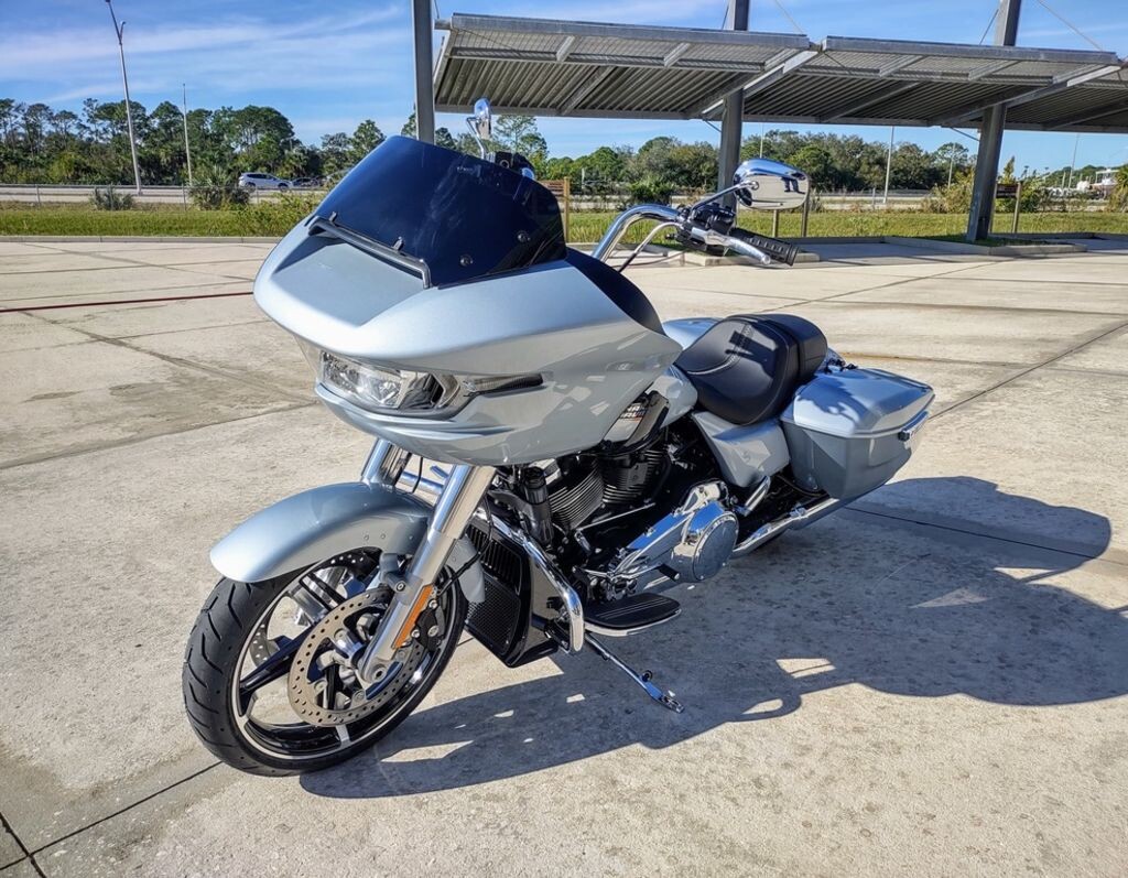 Road Glide - Photo 9