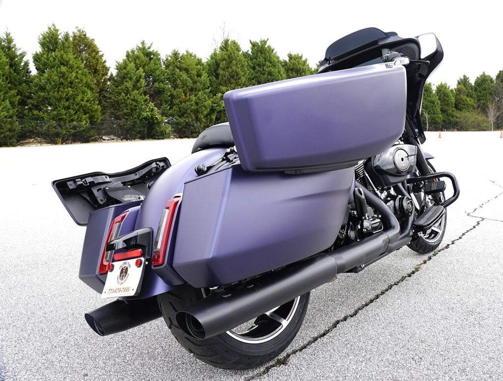 FLHX 2025 Street Glide - Photo 8