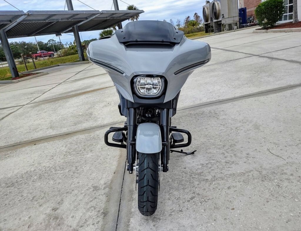 Street Glide - Photo 10