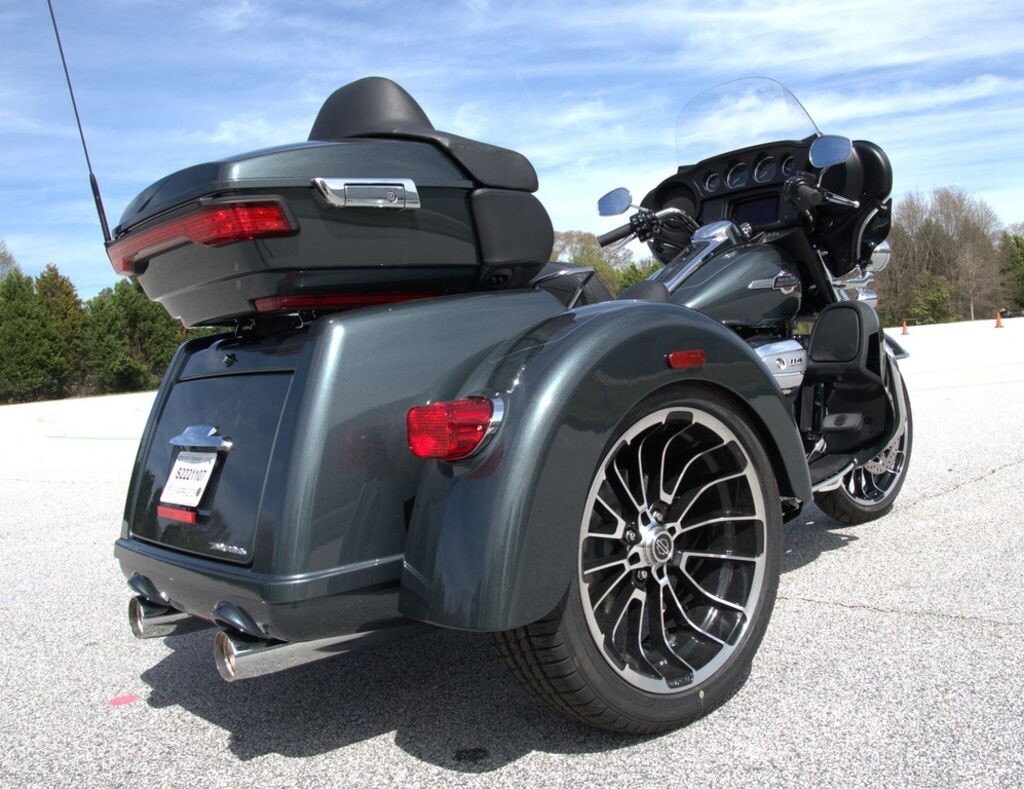 FLTRT 2024 Road Glide 3 - Photo 7