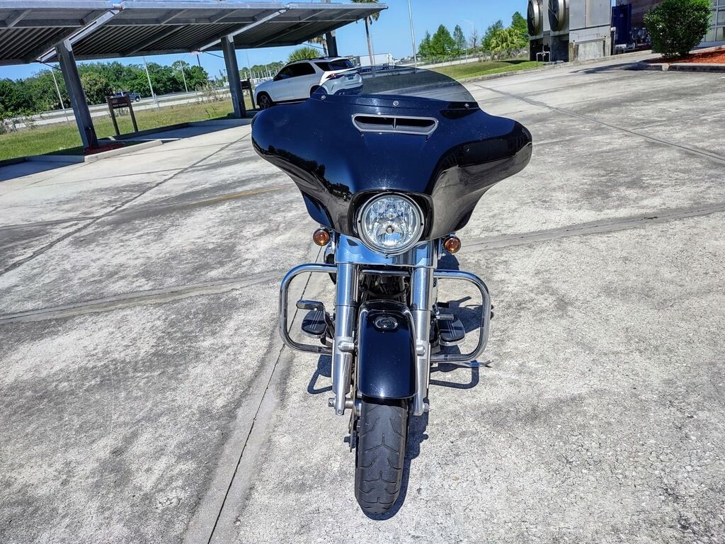 Street Glide - Photo 8