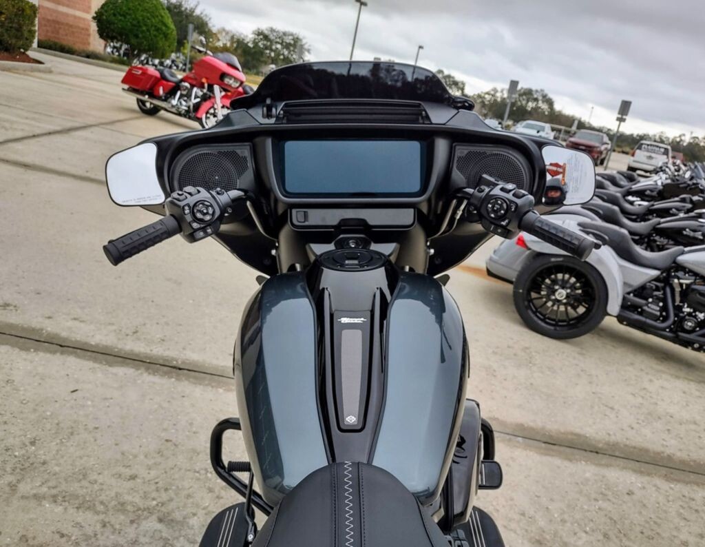 Street Glide - Photo 6