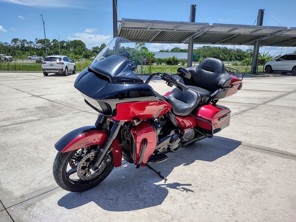 Road Glide Limited - Photo 9