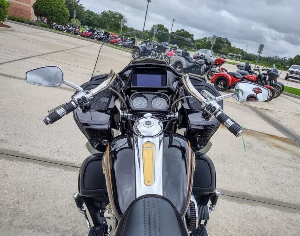 Road Glide LTD Anniversary - Photo 6