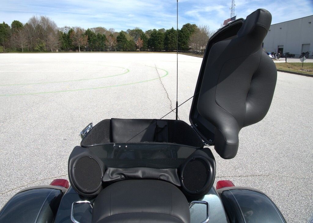 FLTRT 2024 Road Glide 3 - Photo 6