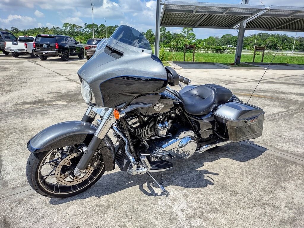 Street Glide Special - Photo 8
