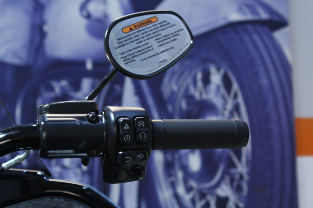 FLTRK 2024 Road Glide Limited - Photo 8