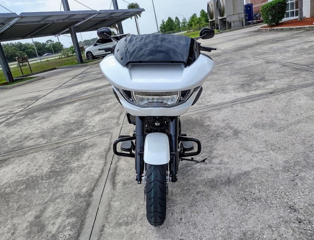 Road Glide - Photo 10