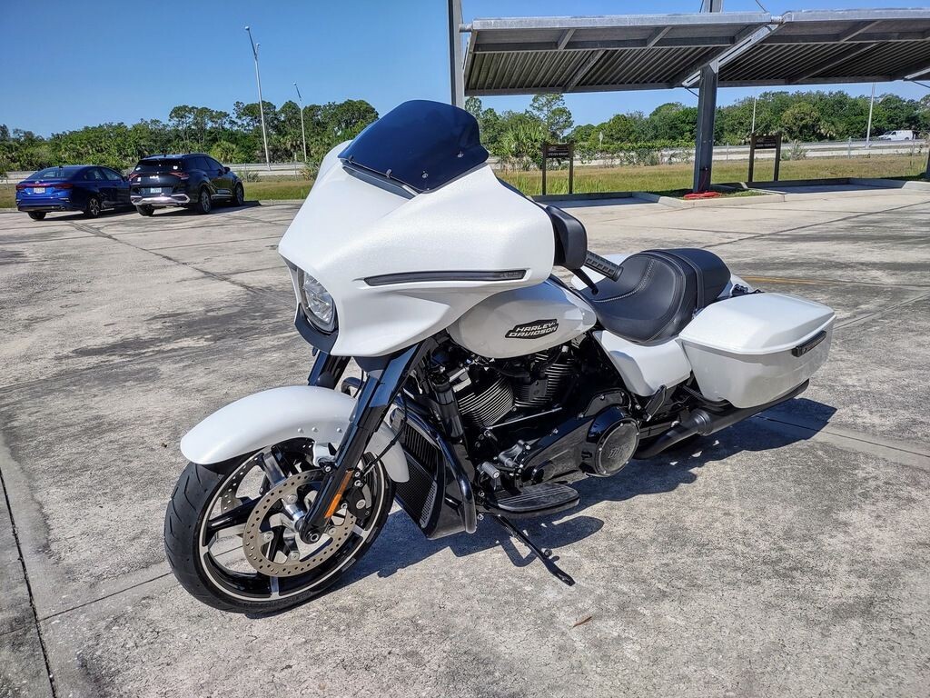 Street Glide - Photo 7