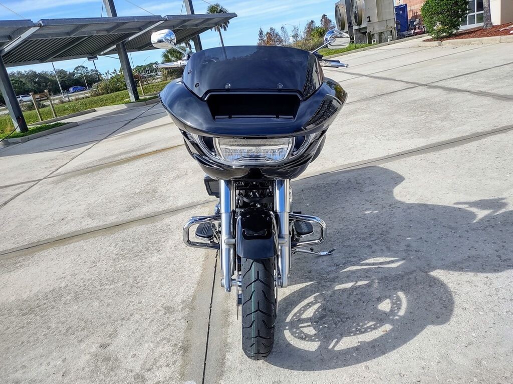 Road Glide - Photo 10