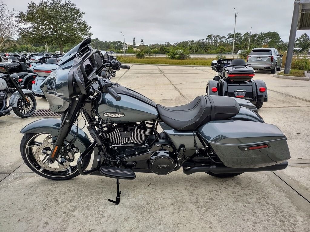 Street Glide - Photo 8
