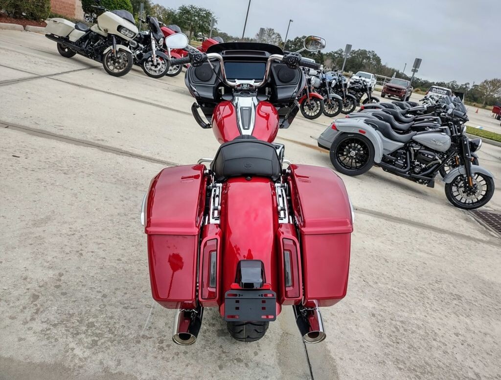 Road Glide - Photo 5