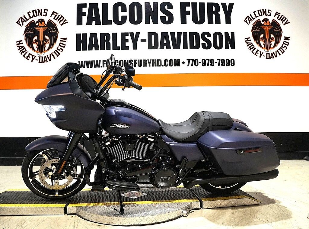 FLTRX 2025 Road Glide - Photo 7