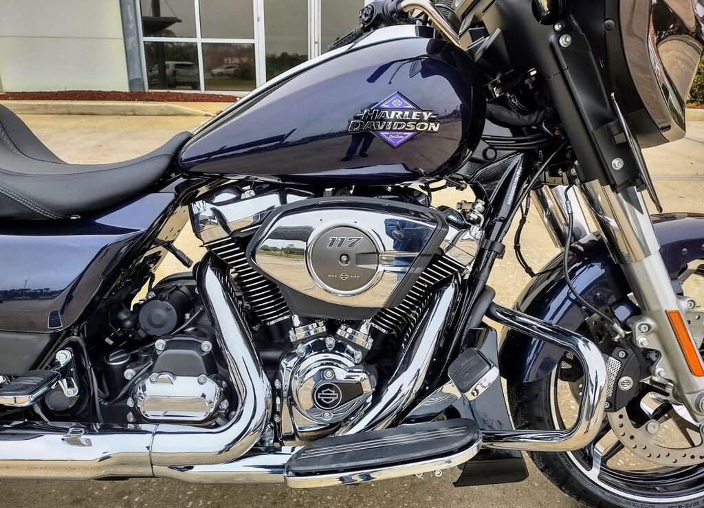 Street Glide - Photo 3