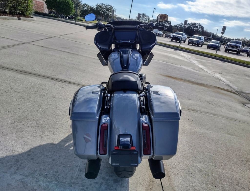 Road Glide - Photo 5