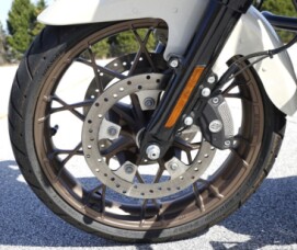 FLHXST 2023 Street Glide® ST thumb 1