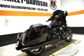 FLHX 2025 Street Glide™ thumb 3