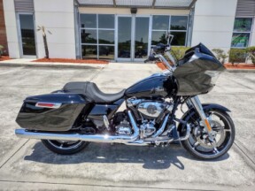 FLTRX 2024 Road Glide® thumb 3