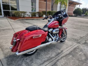 FLTRX 2023 Road Glide® thumb 2