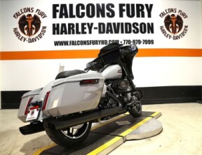 FLHX 2025 Street Glide™ thumb 2