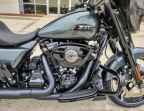 FLHX 2025 Street Glide™ thumb 2