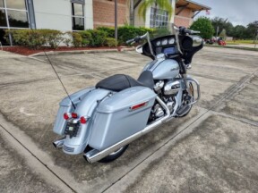 FLHX 2023 Street Glide® thumb 1