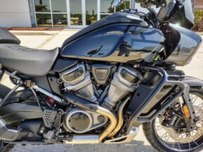 RA1250S 2025 Pan America® 1250 Special thumb 2