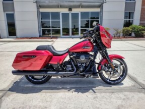 FLHX 2025 Street Glide™ thumb 3