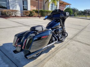 FLHX 2025 Street Glide™ thumb 1