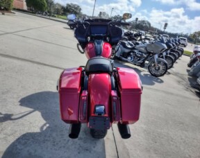 FLTRX 2025 Road Glide™ thumb 0