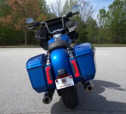 FLTRX 2025 Road Glide™ thumb 2