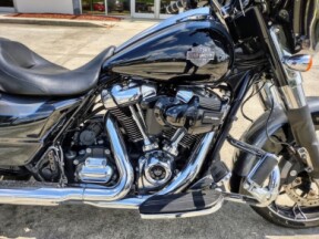 FLHXS 2021 Street Glide® Special thumb 2