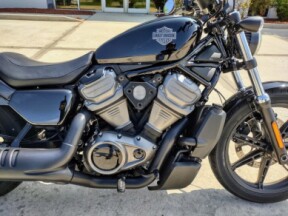 RH975 2023 Nightster™ thumb 2