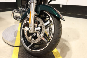 FLTRX 2024 Road Glide® thumb 2