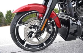 FLTRX 2025 Road Glide™ thumb 2