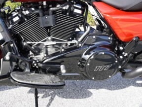 FLTRX 2025 Road Glide™ thumb 0