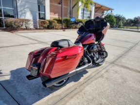 FLTRX 2025 Road Glide™ thumb 1