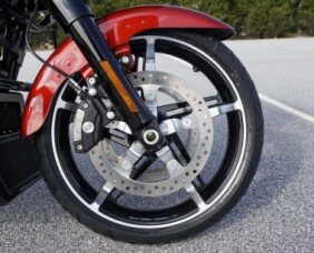 FLTRX 2025 Road Glide™ thumb 3
