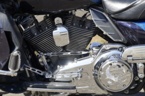 FLHTKSE 2014 CVO™ Electra Glide Ultra Limited® thumb 3