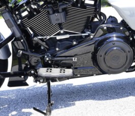 FLTRX 2024 Road Glide® thumb 3
