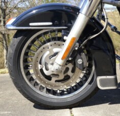 FLHTK 2012 Electra Glide® Ultra Limited thumb 2