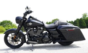 FLHRXS 2025 Road King™ Special thumb 1