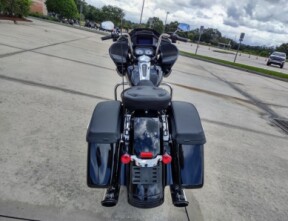 FLTRX 2022 Road Glide® thumb 0