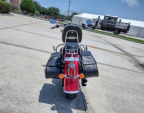  2013 Softail® Deluxe thumb 0