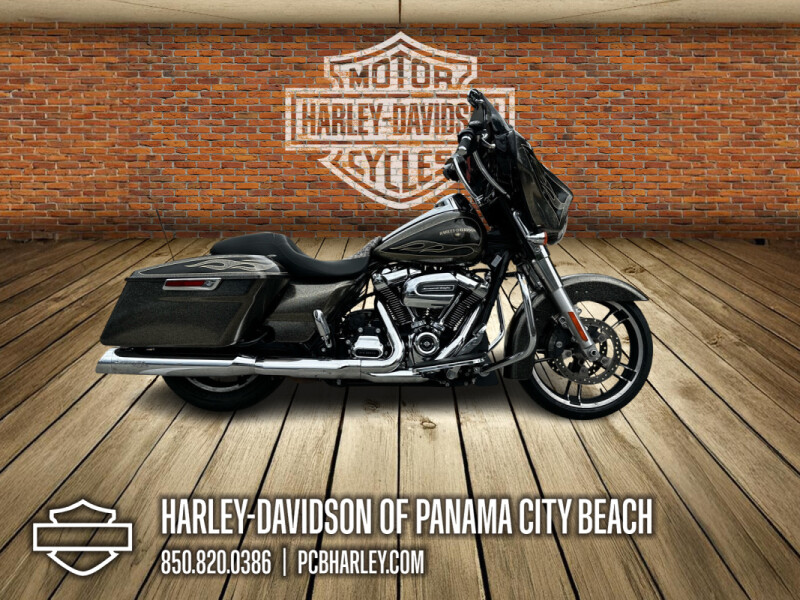 2017 Harley-Davidson® Street Glide® Special